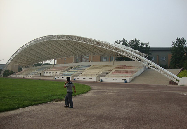 體育看臺(tái)膜結(jié)構(gòu)案例