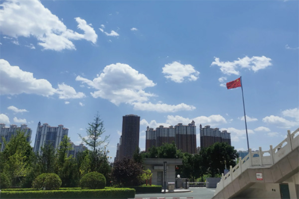 天津充氣膜結(jié)構(gòu)助力企業(yè)攻克環(huán)保難題，多一座氣膜，多一片藍(lán)天