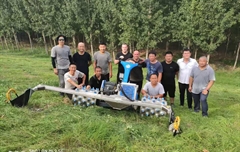 2019年，山東東營市黃河河務局采購一臺德國坡厲斜坡割草機。